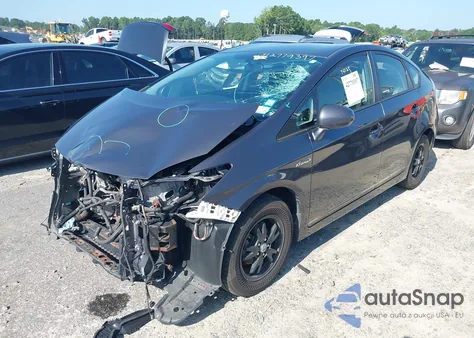2015 Toyota Prius Three z USA, uszkodzony, nr VIN JTDKN3DU1F1904256